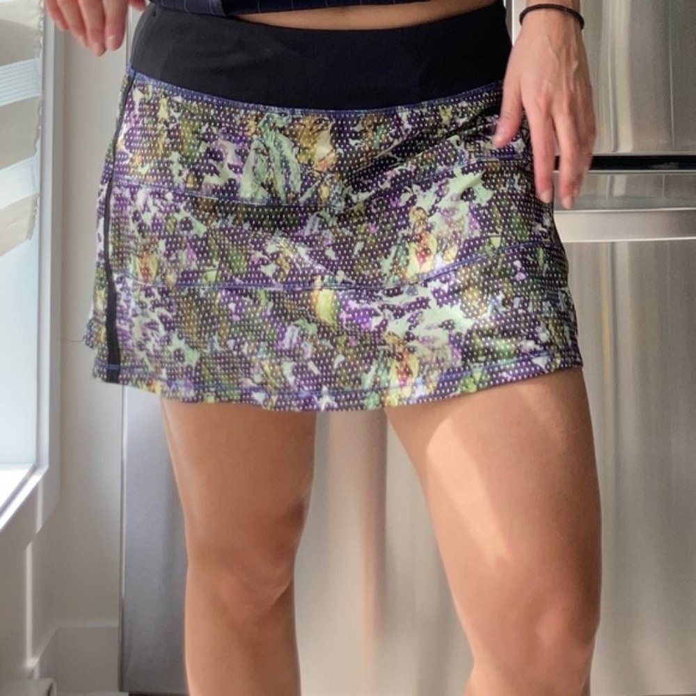 Lululemon pace rival skirt